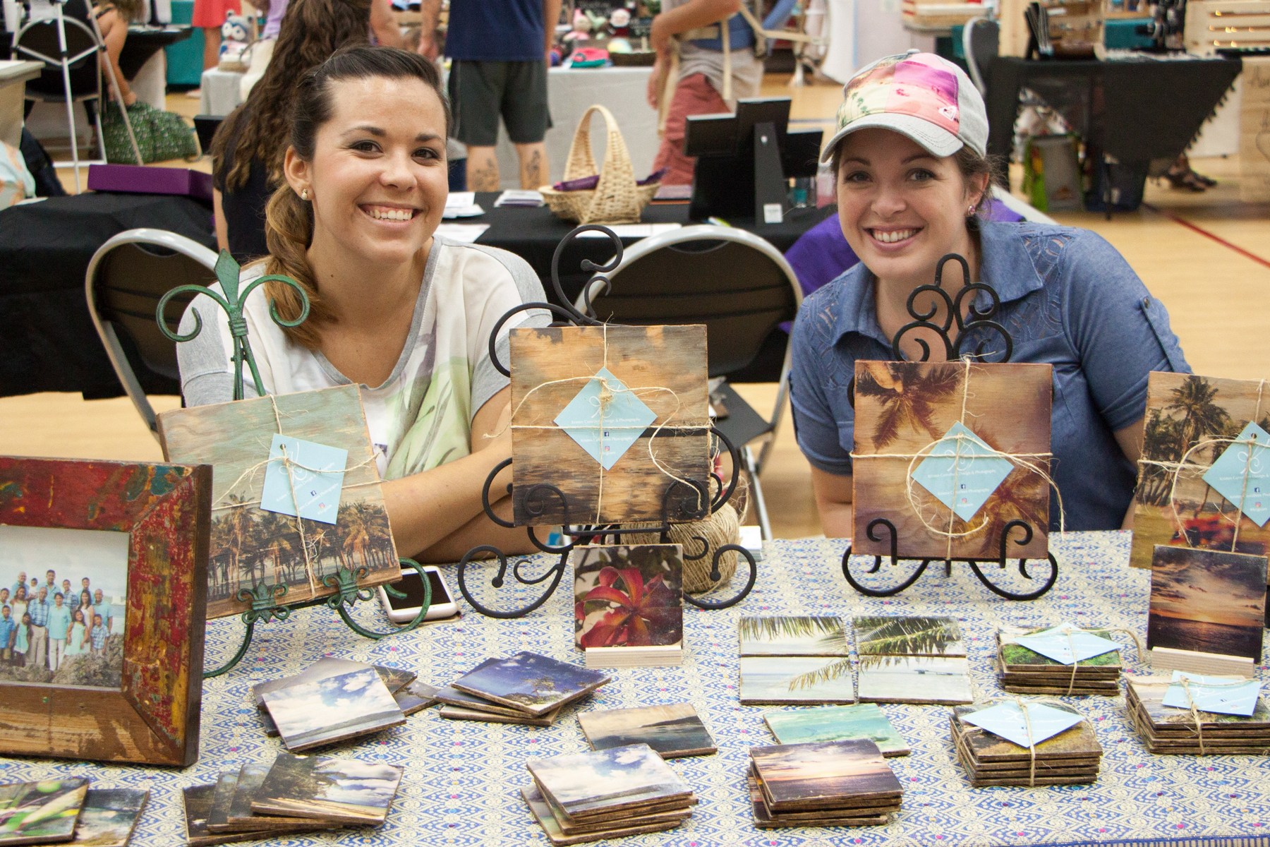 Harvest House Holiday Fair